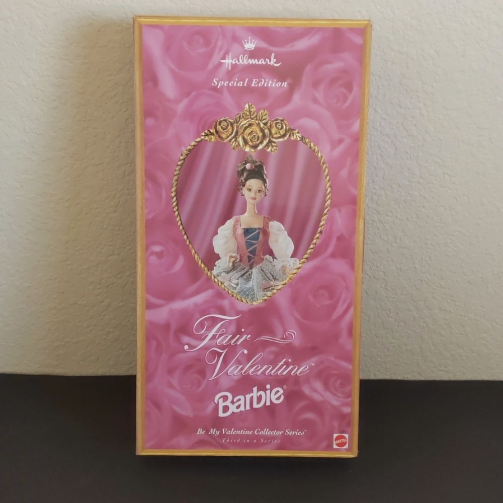 1997 "Fair Valentine Barbie"
